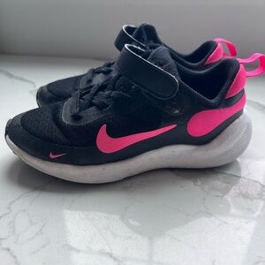 Nike Kids Black Sneakers with Hot Pink Swoosh